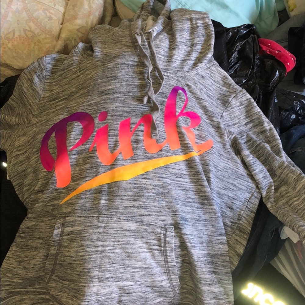 VS pink hoodie